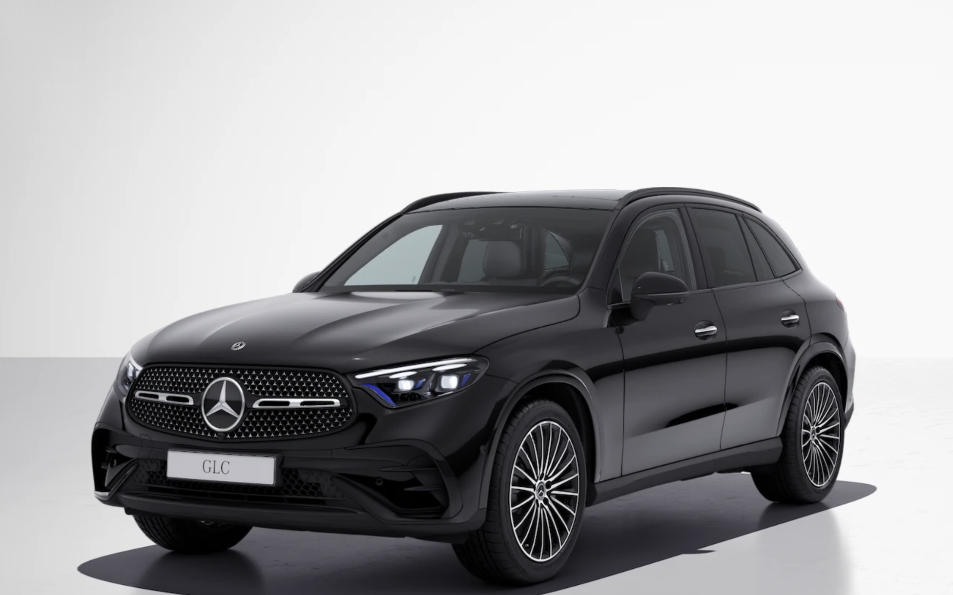 Mercedes GLC 220d 4matic 9G-tronic AMG | novinka 2022 | nové SUV | stylové moderní sportovní | první objednávky online | nová auta ve výrobě | online autosalon AUTOiBUY.com